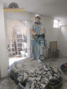 ניסור דלת בטון - עבודה מקצועית כולל ריסוק בטון