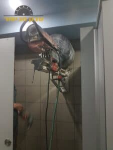 קידוח פתח אוורור מקצועי. צילום: רזי