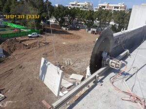 ביצוע ניסור מרפסת שירות ברמה גבוהה