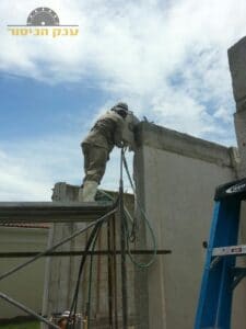 ביצוע ניסור קיר בטון בתוספת בניה ישנה